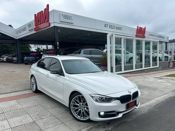 BMW 320i 2.0 SPORT 16V TURBO ACTIVE FLEX 4P AUTOMÁTICO